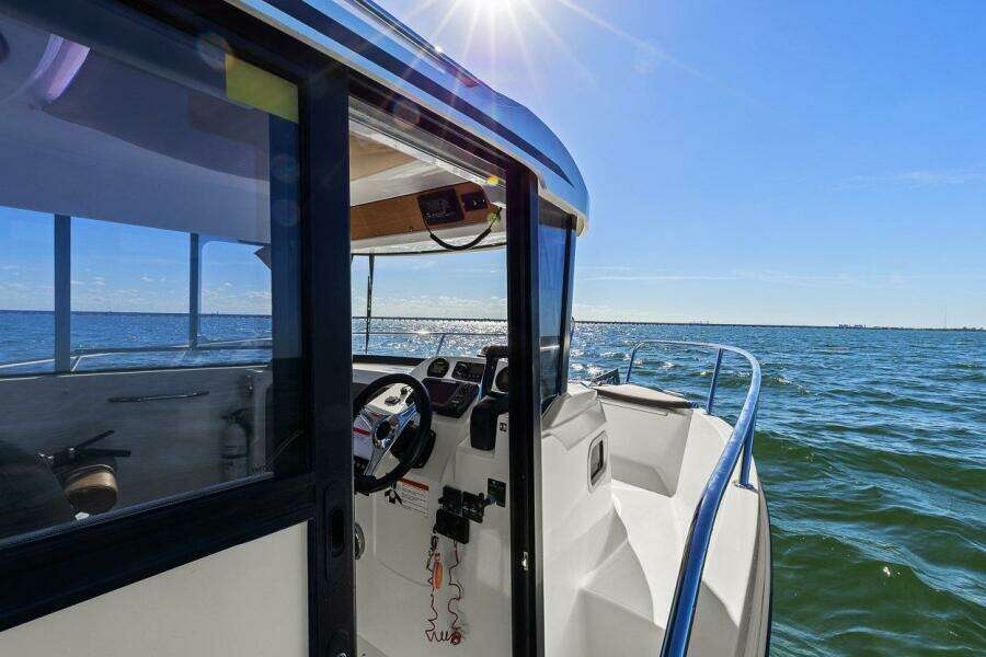 2017 Jeanneau Merry Fisher 695 Marlin