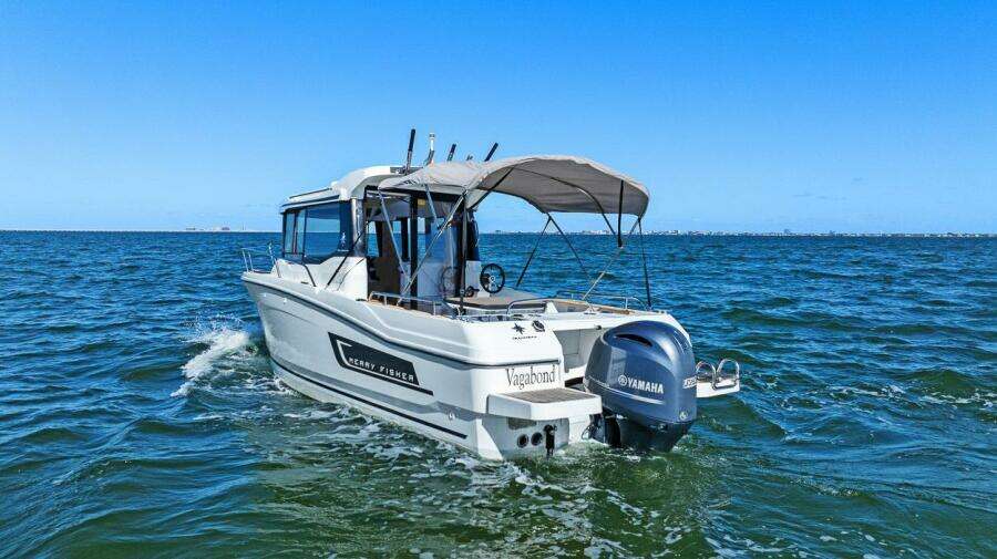 2017 Jeanneau Merry Fisher 695 Marlin