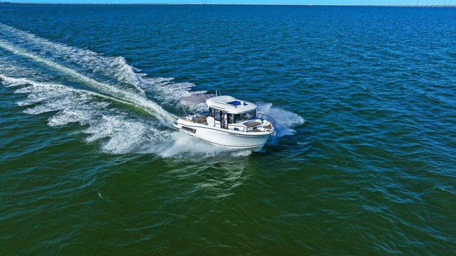 2017 Jeanneau Merry Fisher 695 Marlin