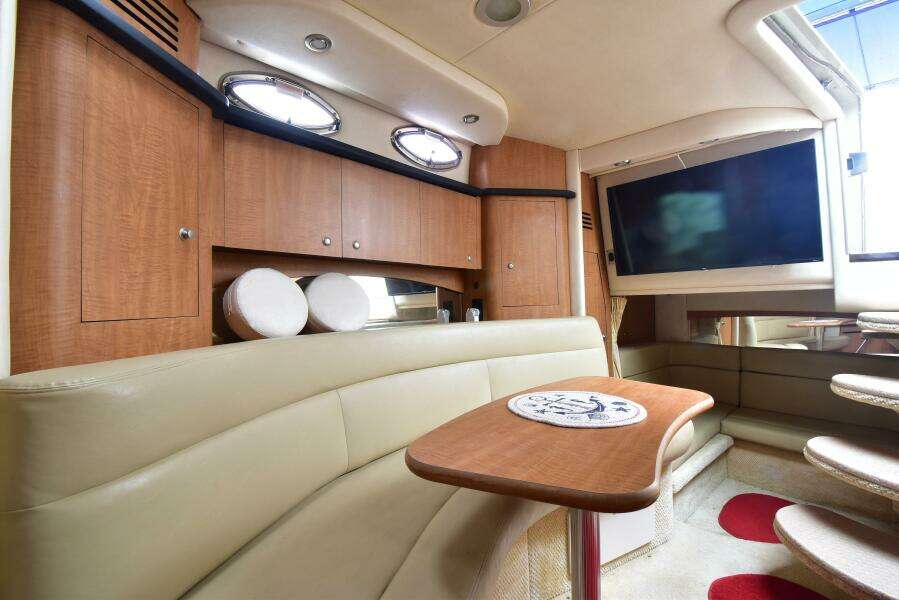 2006 Sea Ray 320 Sundancer