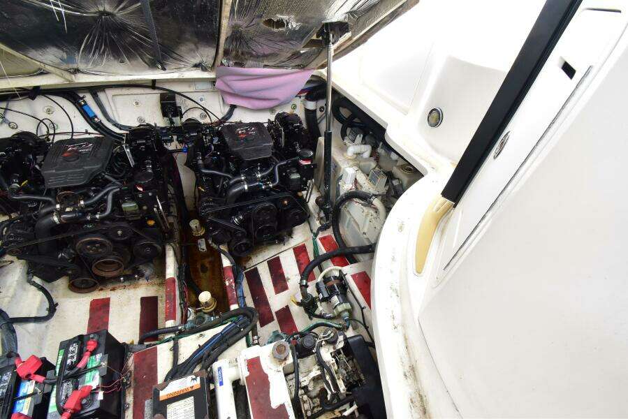 2006 Sea Ray 320 Sundancer