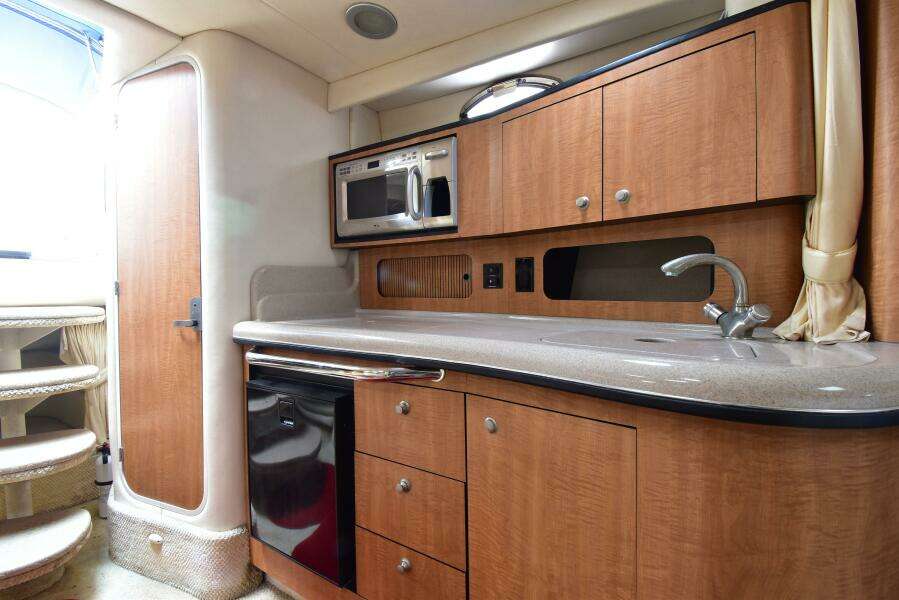 2006 Sea Ray 320 Sundancer