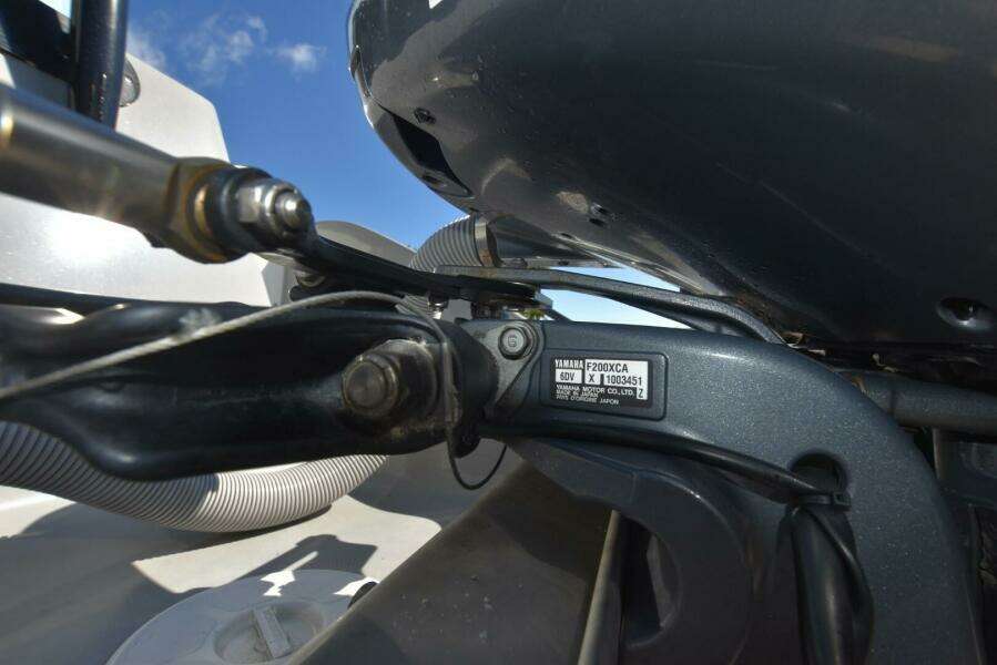 2016 Cape Horn 275 XS