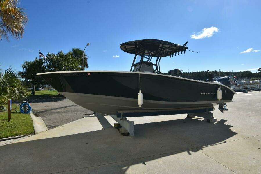 2016 Cape Horn 275 XS