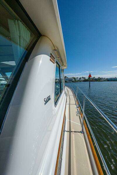 2012 Sabre 48 Salon Express