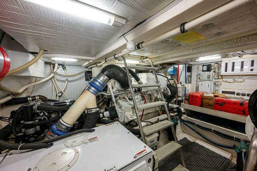 2012 Sabre 48 Salon Express