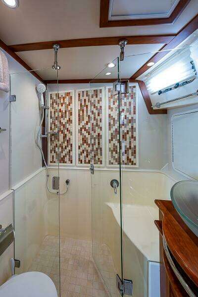 2012 Sabre 48 Salon Express