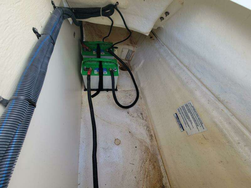 2023 Bayliner VR6 OB