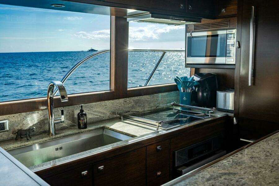 2013 Lanzarote 73 Custom M/Y