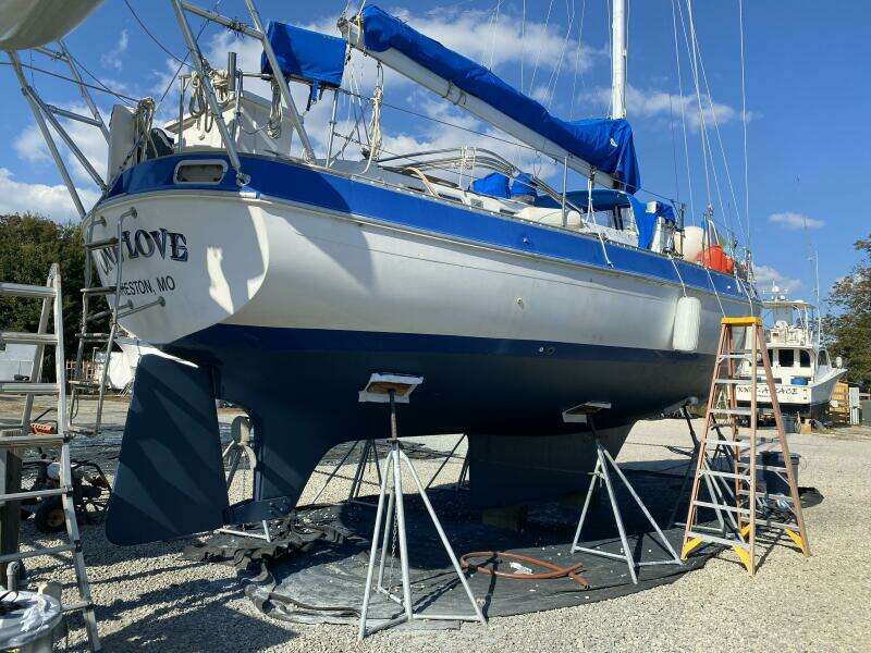 1987 Morgan 41 Out Island Classic