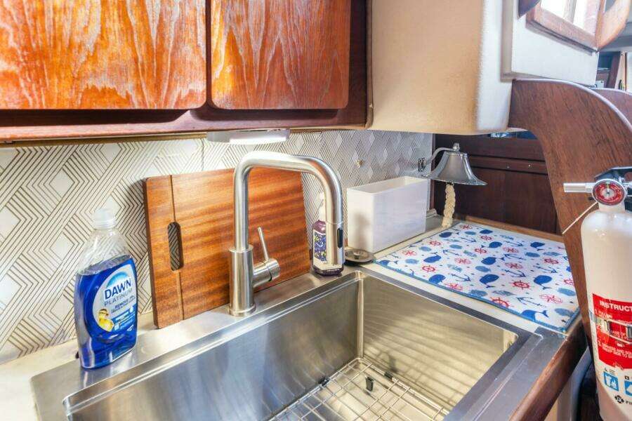 1987 Morgan 41 Out Island Classic