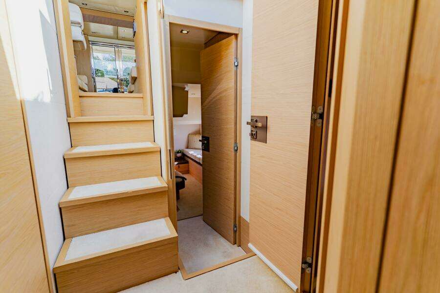 2015 Monte Carlo MC5