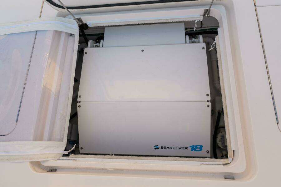 Viking 54 - Salty Dog -Seakeeper 