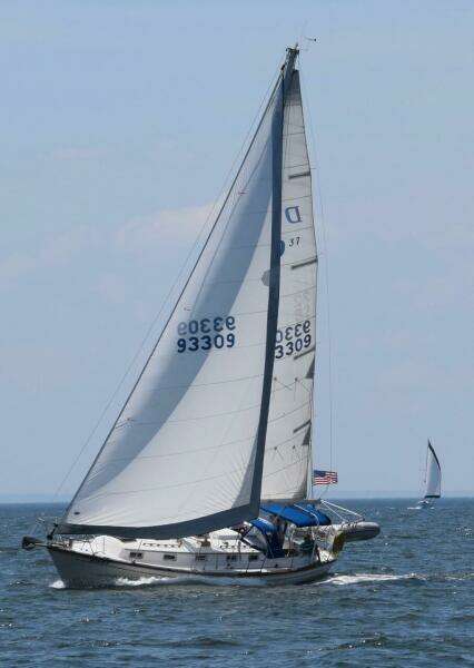 1986 Dickerson Tri-Cabin