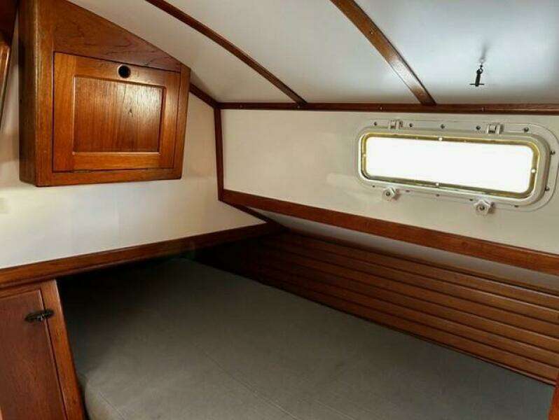 1986 Dickerson Tri-Cabin