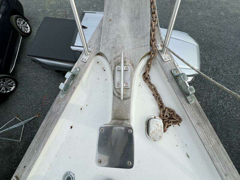 1986 Dickerson Tri-Cabin