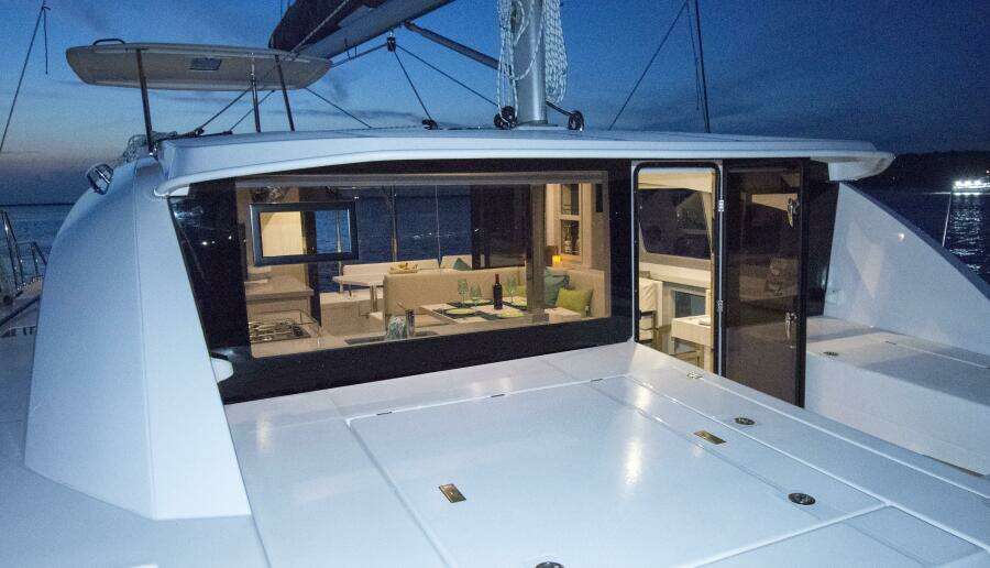 2018 Robertson & Caine Leopard