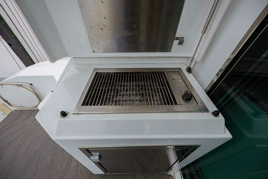 2012 Cruisers Yachts 48 Cantius