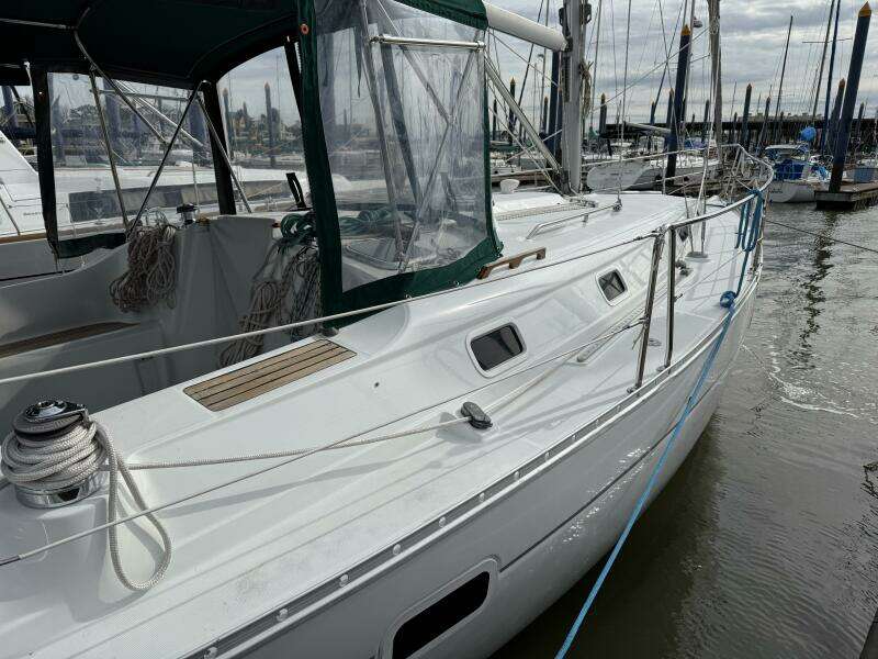 2002 Beneteau 361