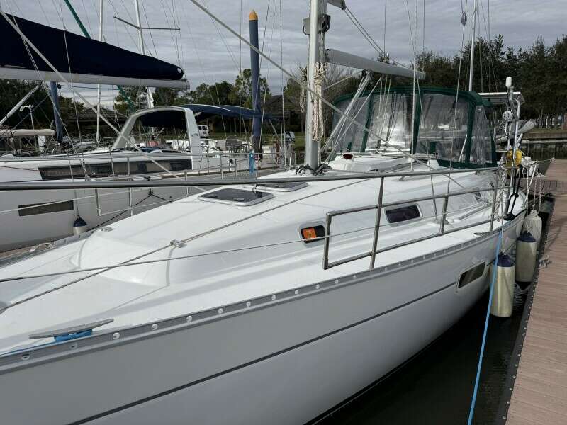 2002 Beneteau 361