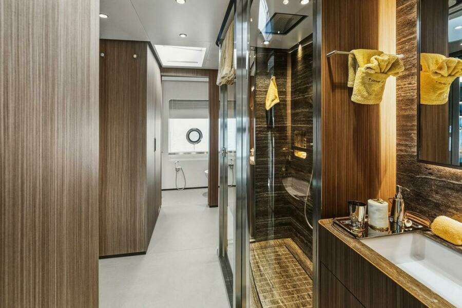 2018 Custom Line CL120