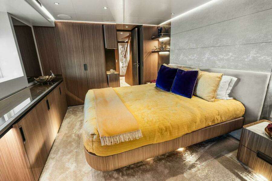 2018 Custom Line CL120