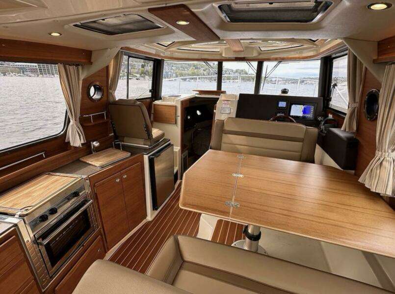 2021 Ranger Tugs R-29 S