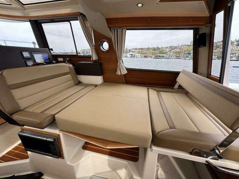 2021 Ranger Tugs R-29 S