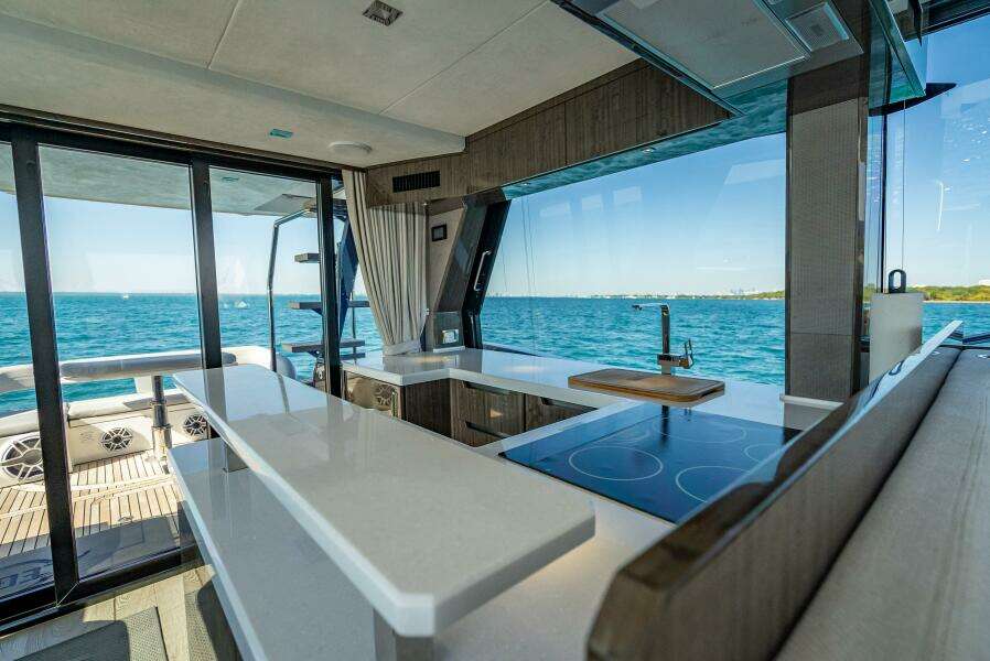 2021 Galeon 500 Fly