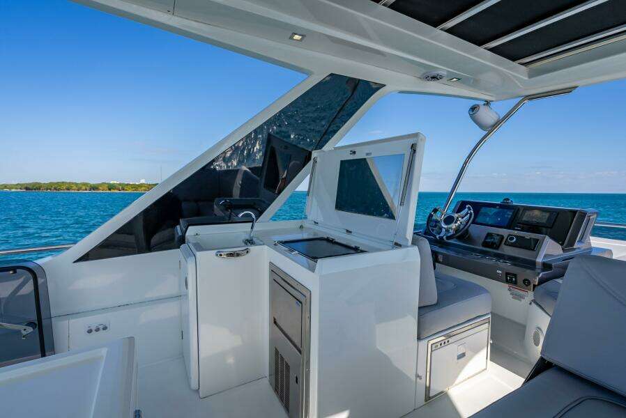 2021 Galeon 500 Fly