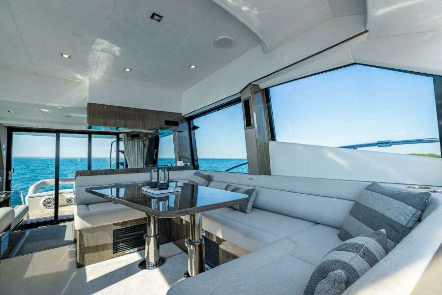 2021 Galeon 500 Fly