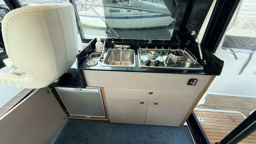 2020 Beneteau Antares 27