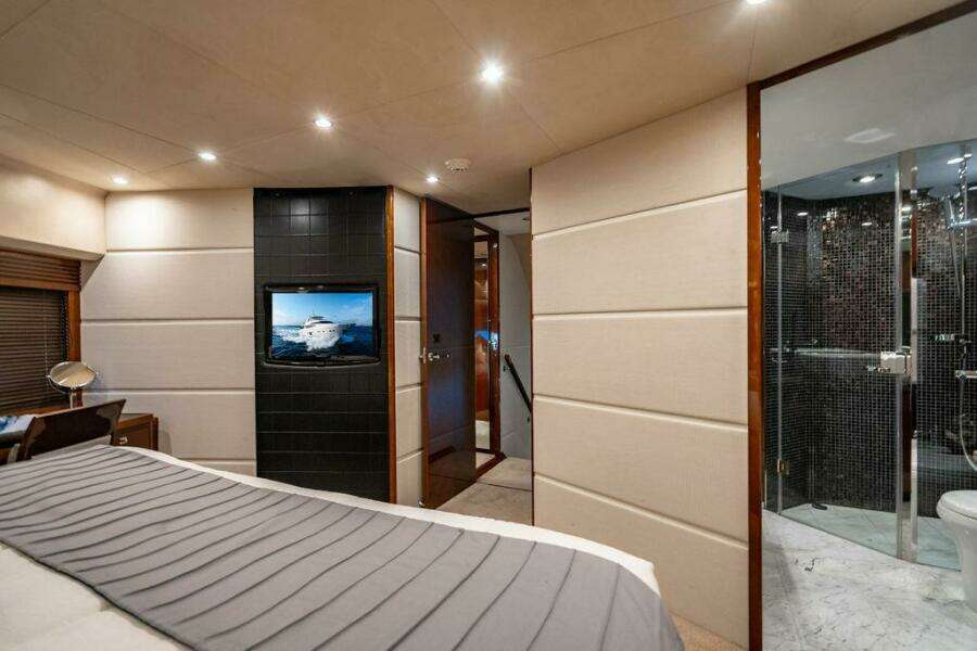 2010 Princess 95 M/Y