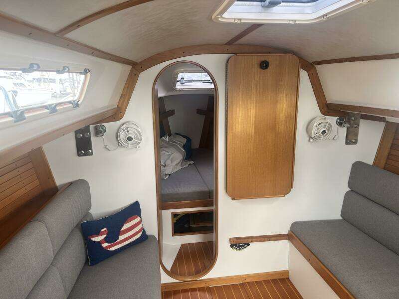 1998 J/32 - Bulkhead