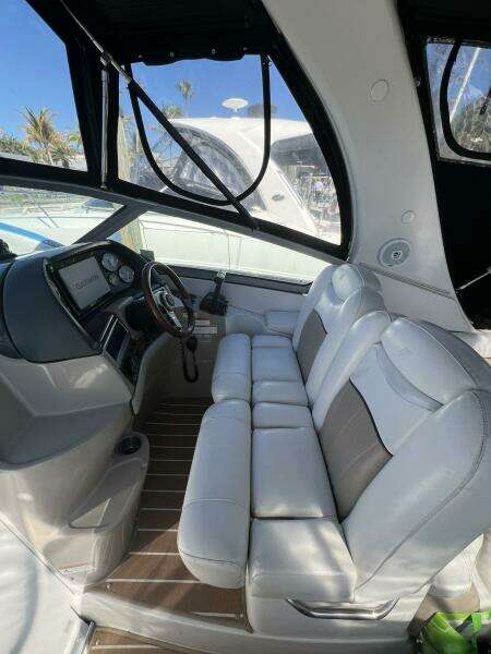 2006 Four Winns 318 Vista