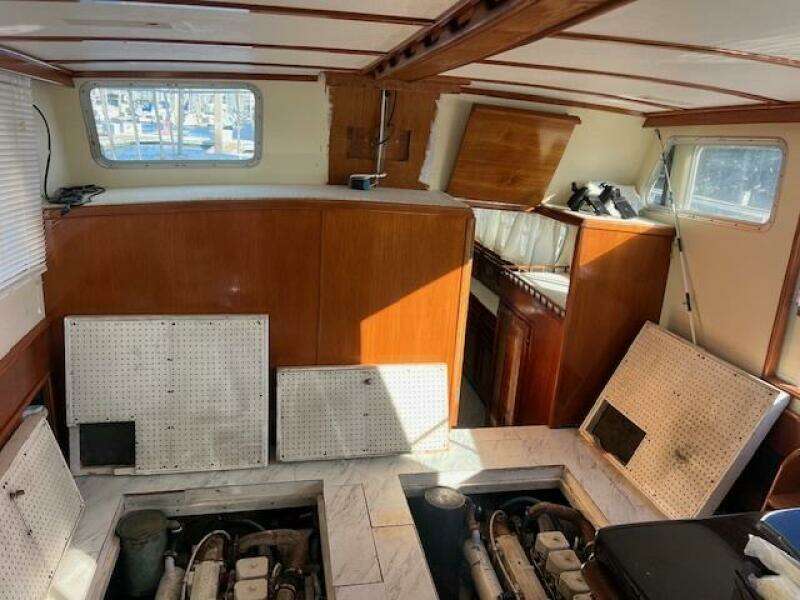 1985 Sunnfjord Trawler 42