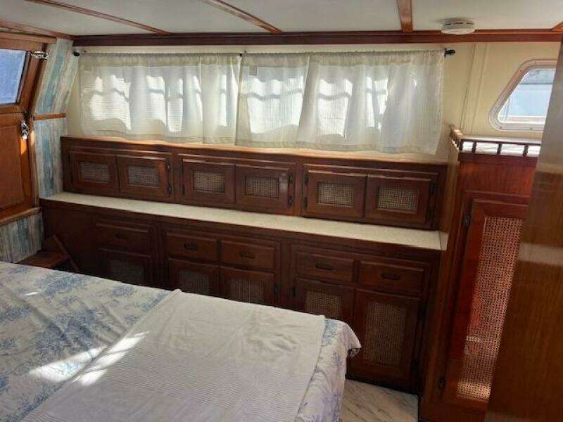 1985 Sunnfjord Trawler 42