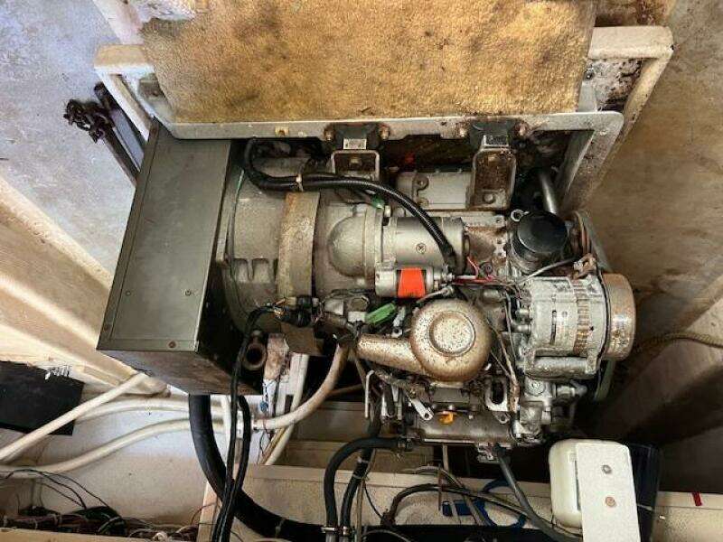 1985 Sunnfjord Trawler 42