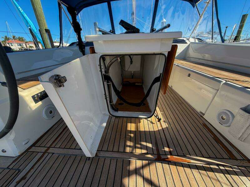 2022 Beneteau 40.1
