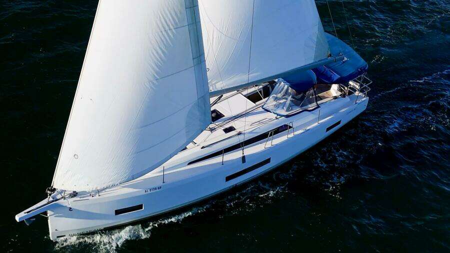 2022 Beneteau 40.1