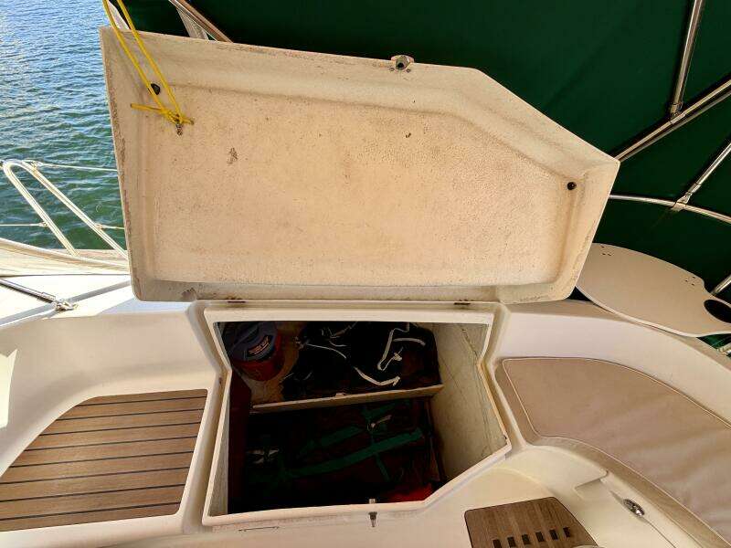 2000 Beneteau Oceanis 461