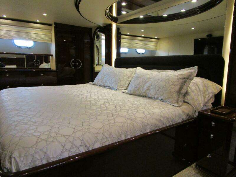 Master Looking To Stbd