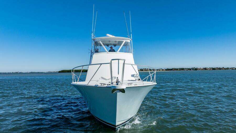 2001 Post 42 Convertible