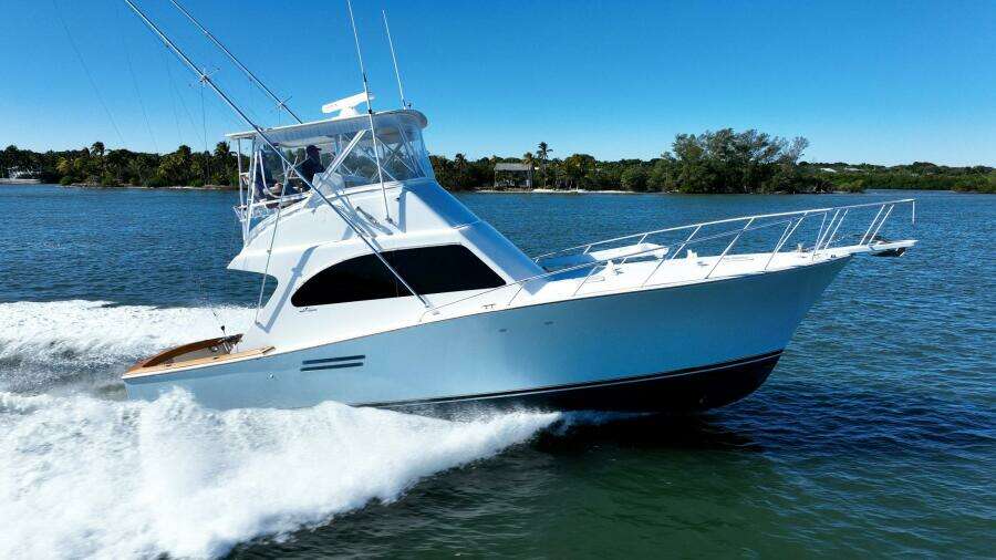 2001 Post 42 Convertible