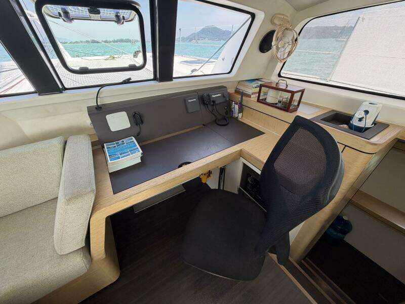 2017 Sailboat 51 Inverted Bow