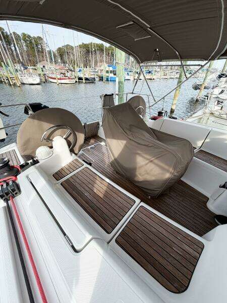 2013 Jeanneau Sun Odyssey 409