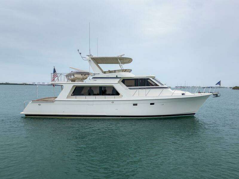 2005 Offshore Yachts Pilothouse