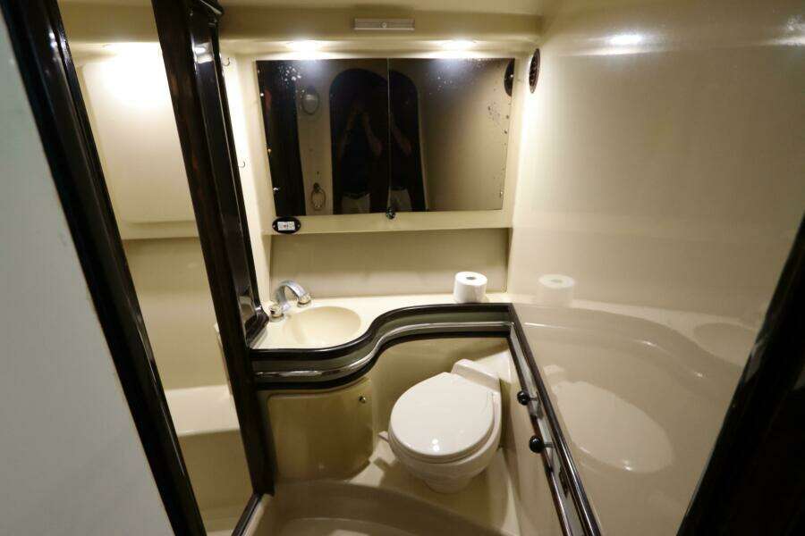 1991 Spectrum 48 Convertible