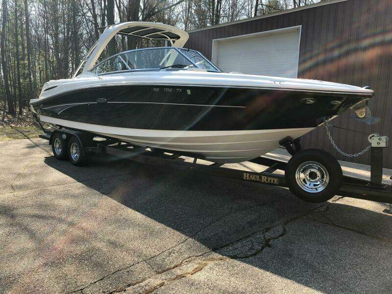 2007 Sea Ray 270 SLX