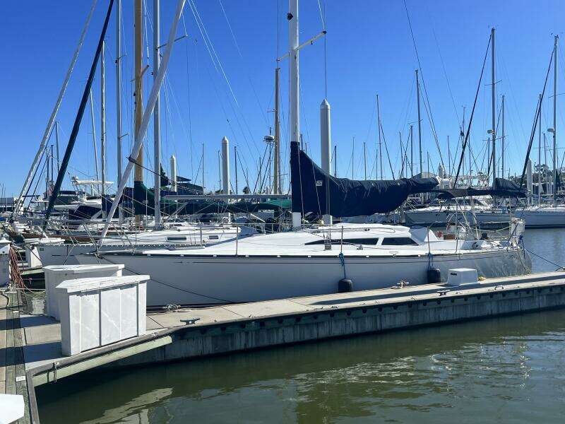 1999 C&C 110 - Port Profile